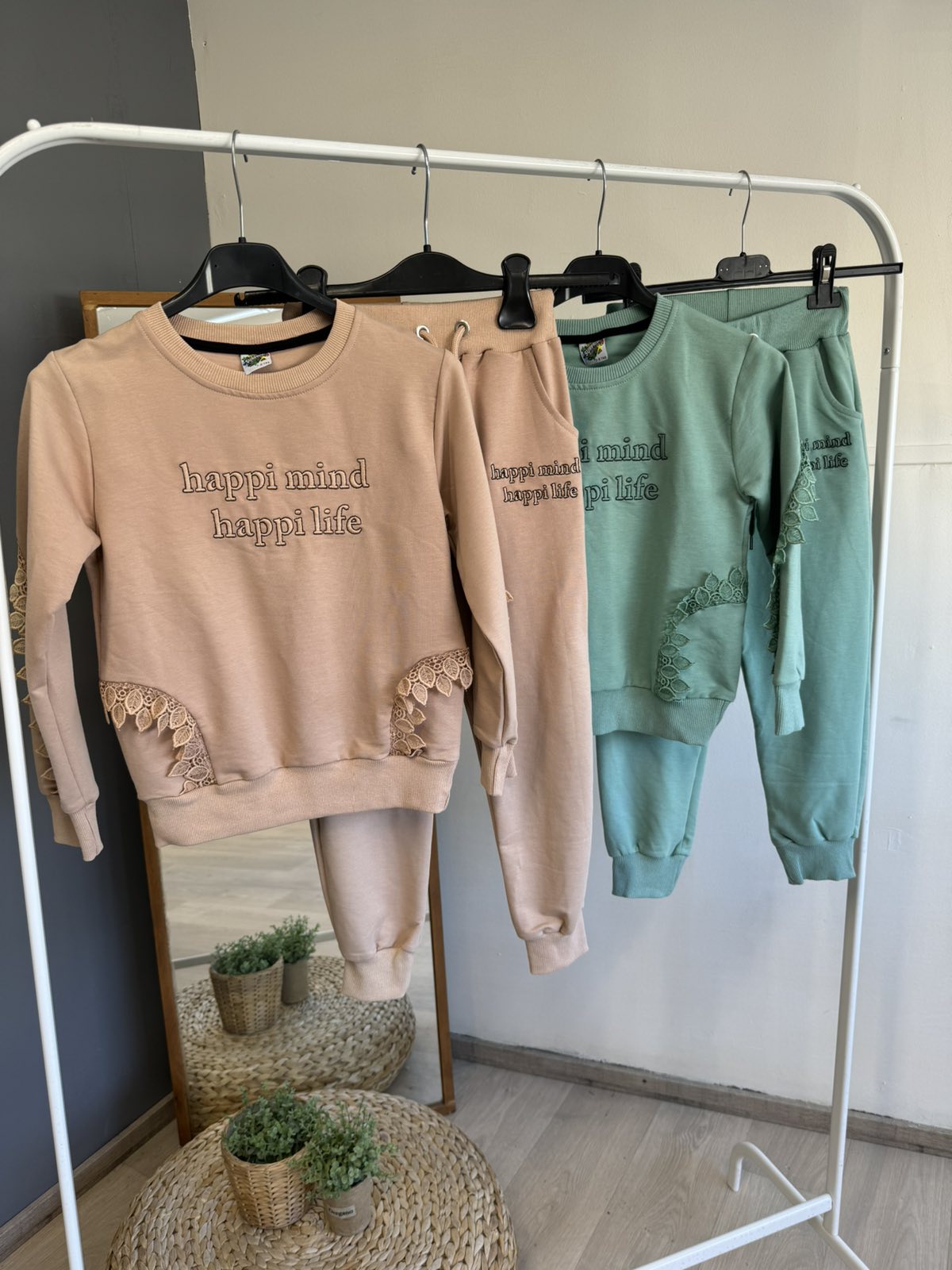 Girls Set Trucksuit - Image 2