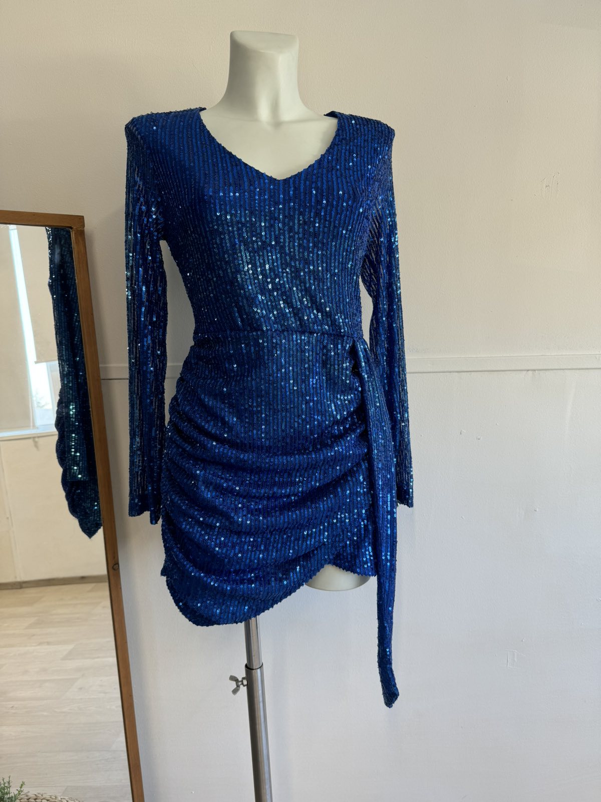 Shiny Dress - Image 2