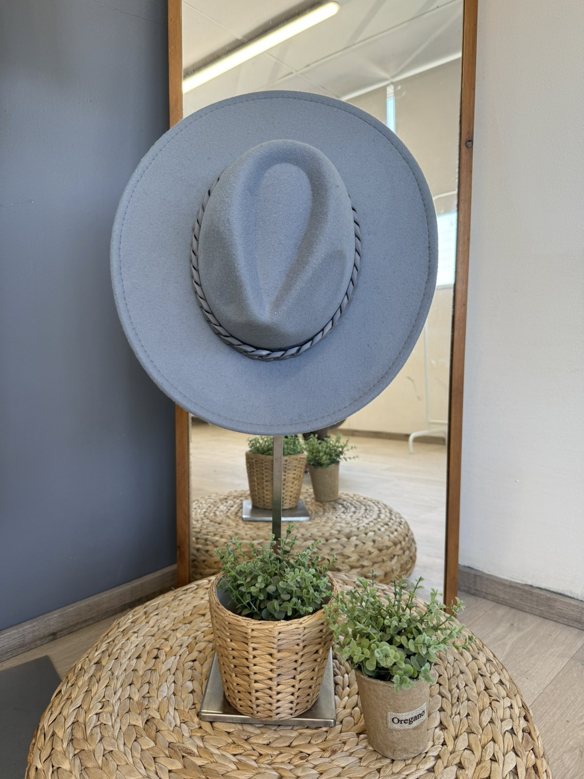 Woman's Hat