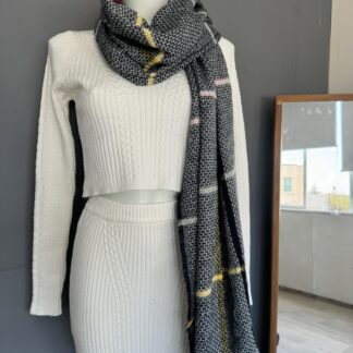 Woman's Scarf