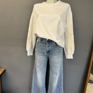 Woman's Jeans