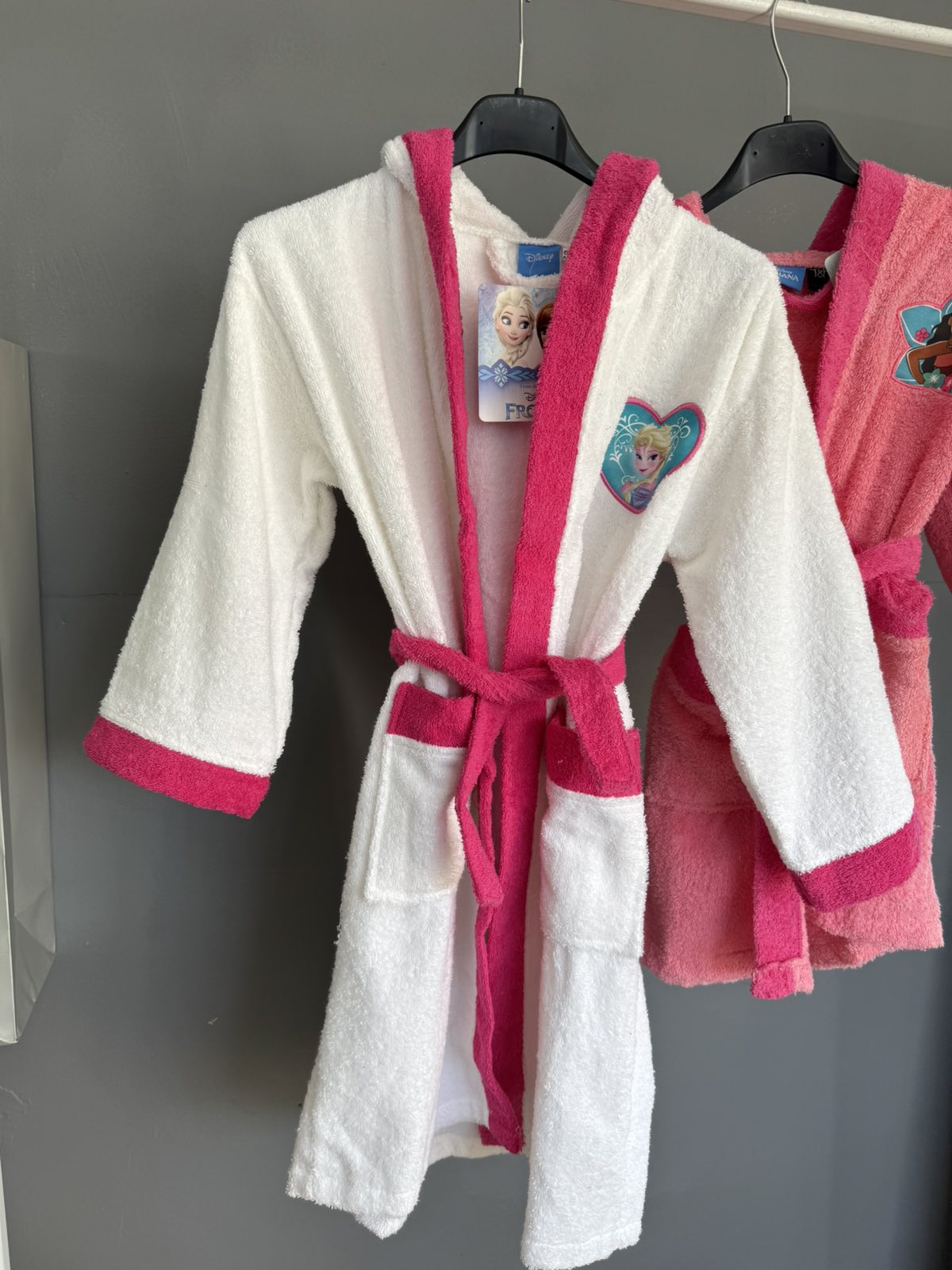 Bathrobe Frozen - Image 2