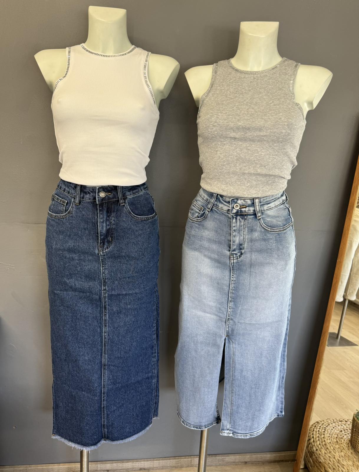 Woman's Skirt - Image 2