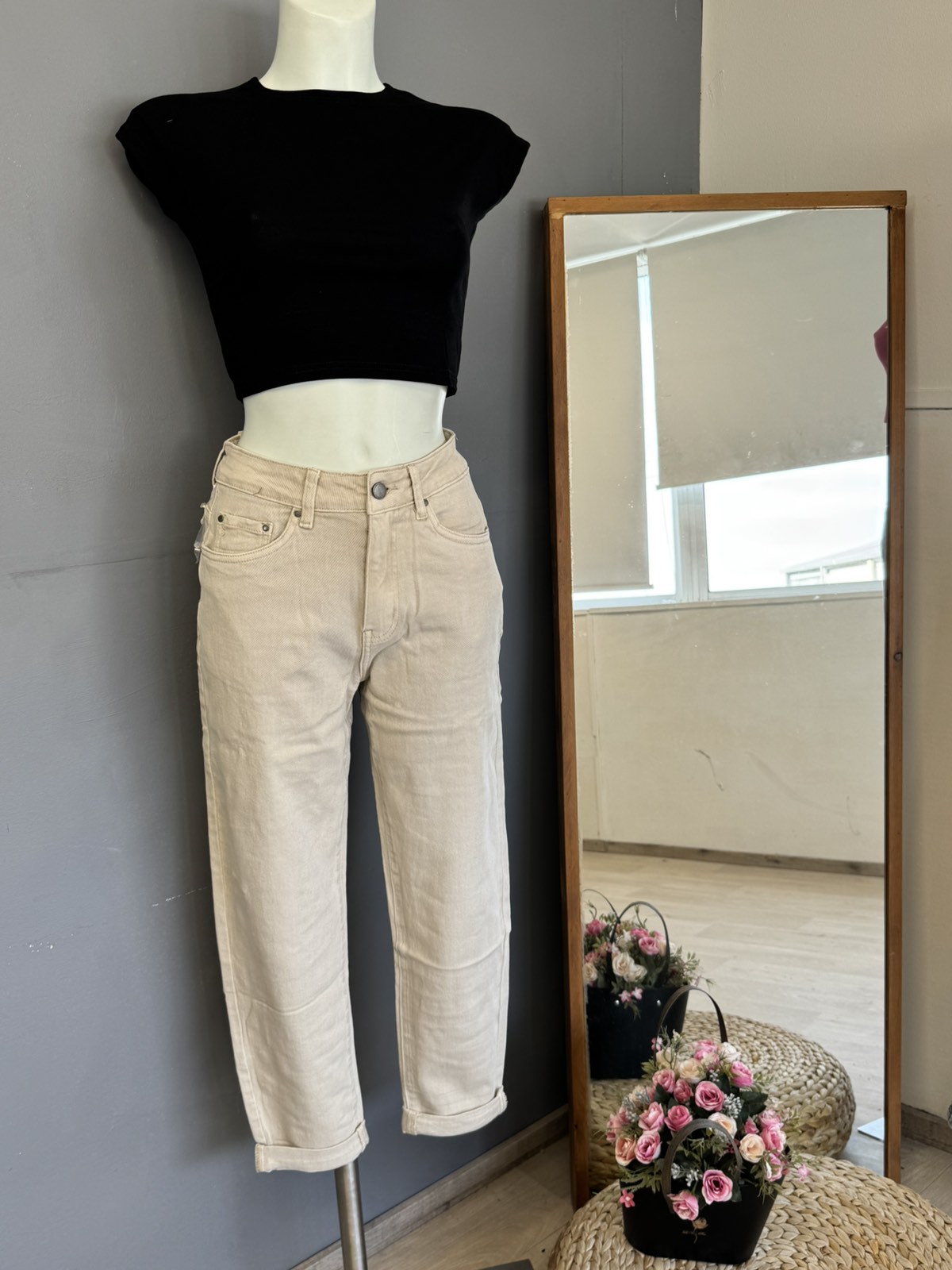 Woman's Jeans