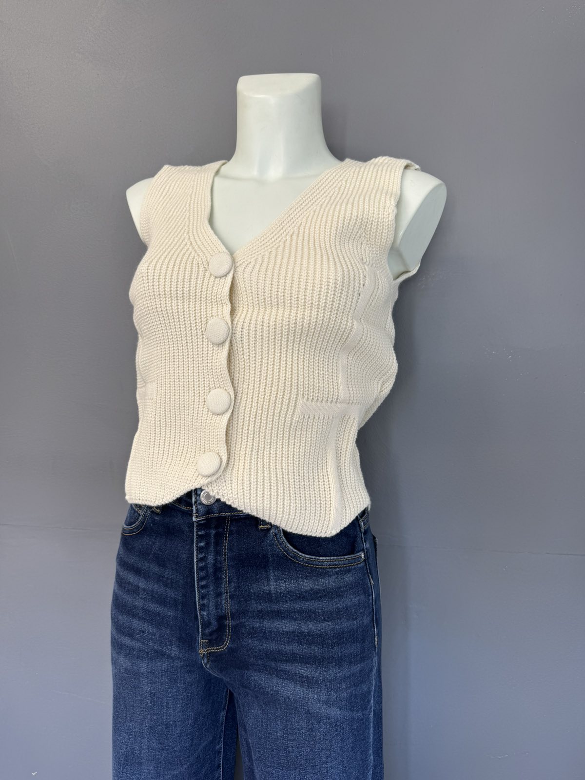 Vest - Image 3