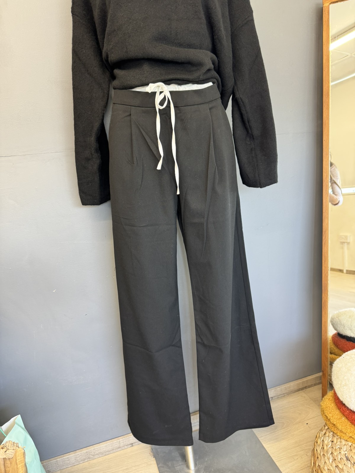 Women's Pants - Image 3