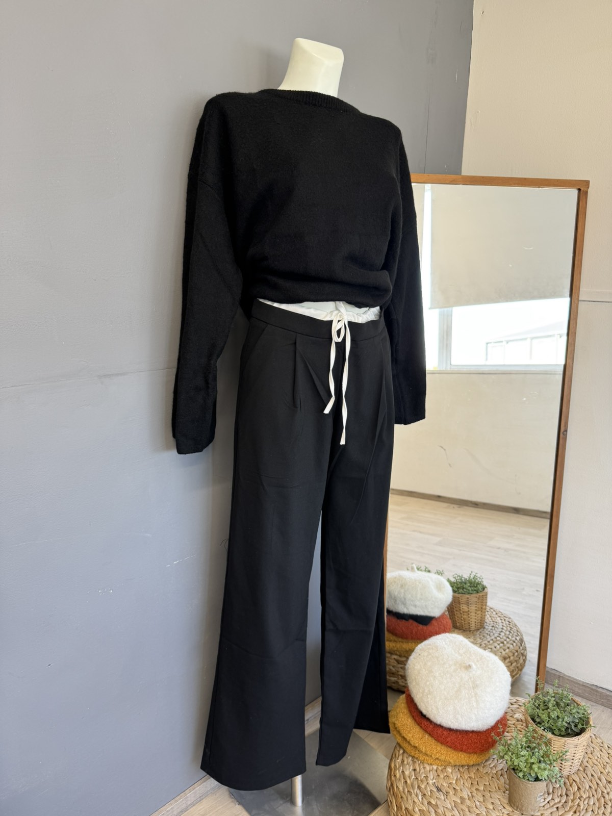 Women's Pants - Image 4