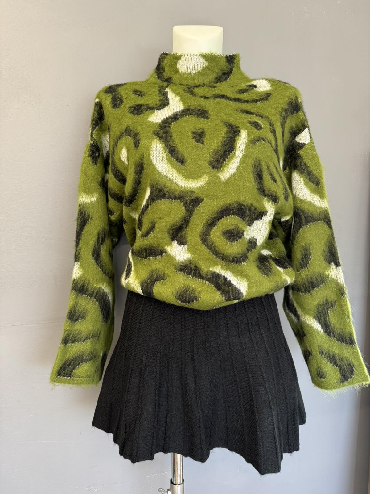 Women's Knitwear - Image 3