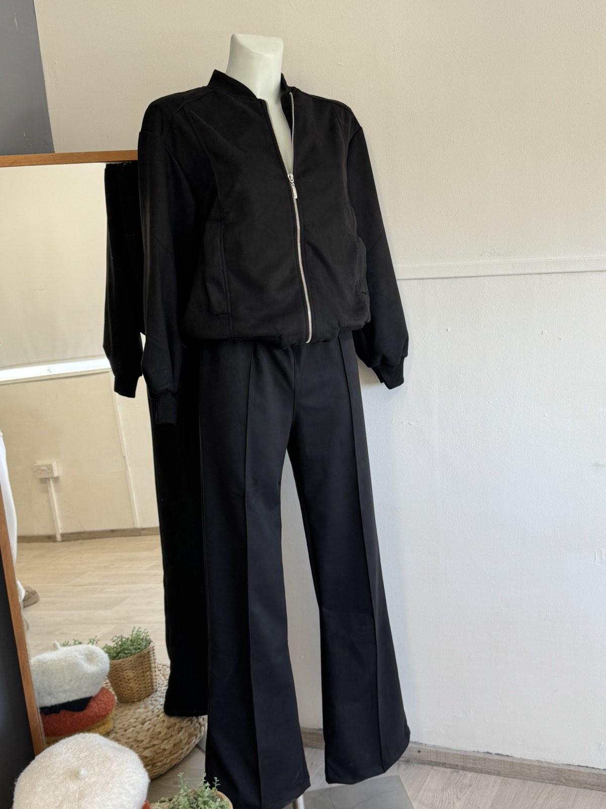 Women Set - Image 3