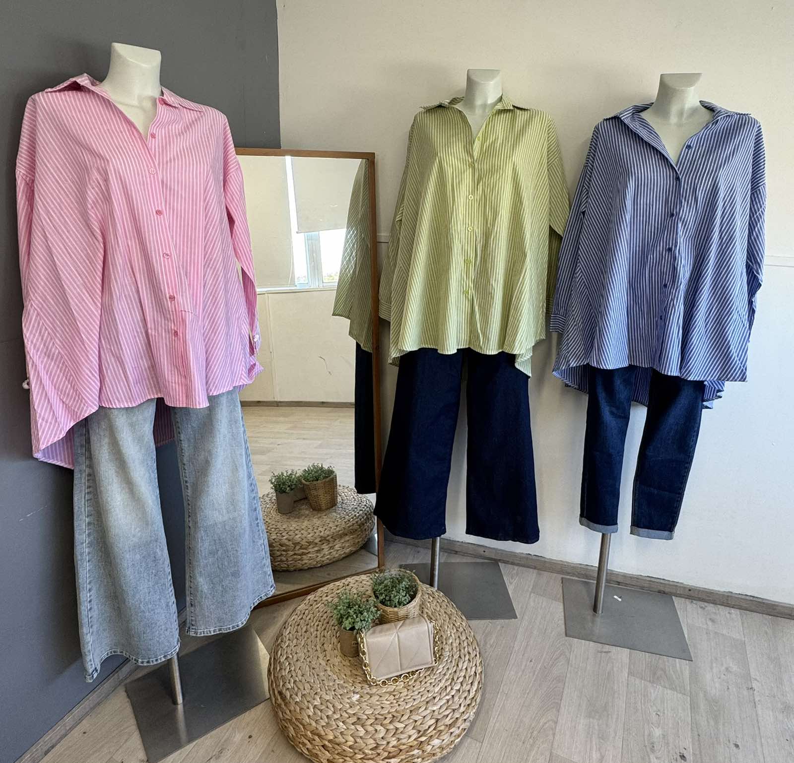 Woman's Shirt - Image 9