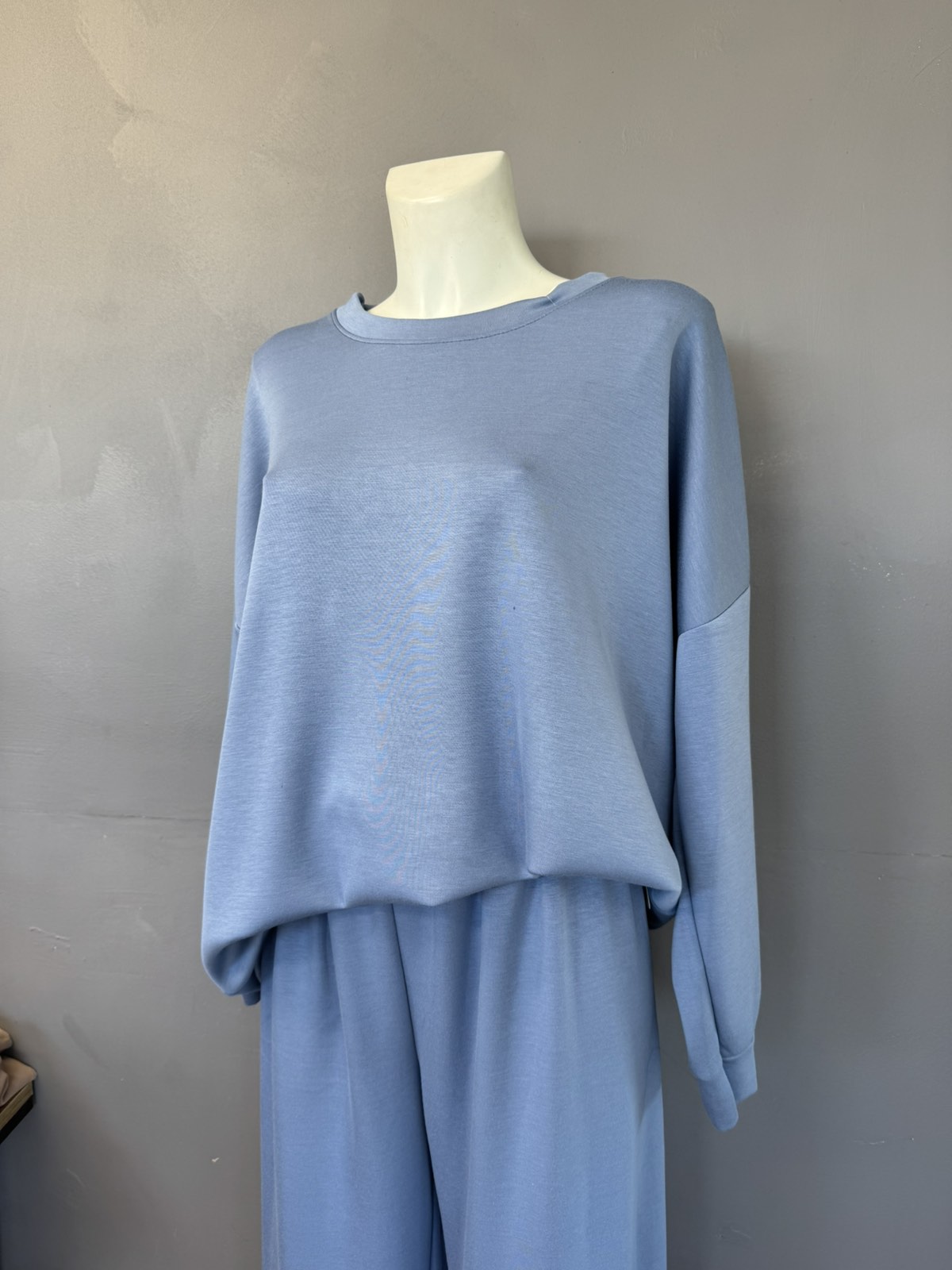 Woman's Set - Image 5