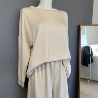 Woman's Set