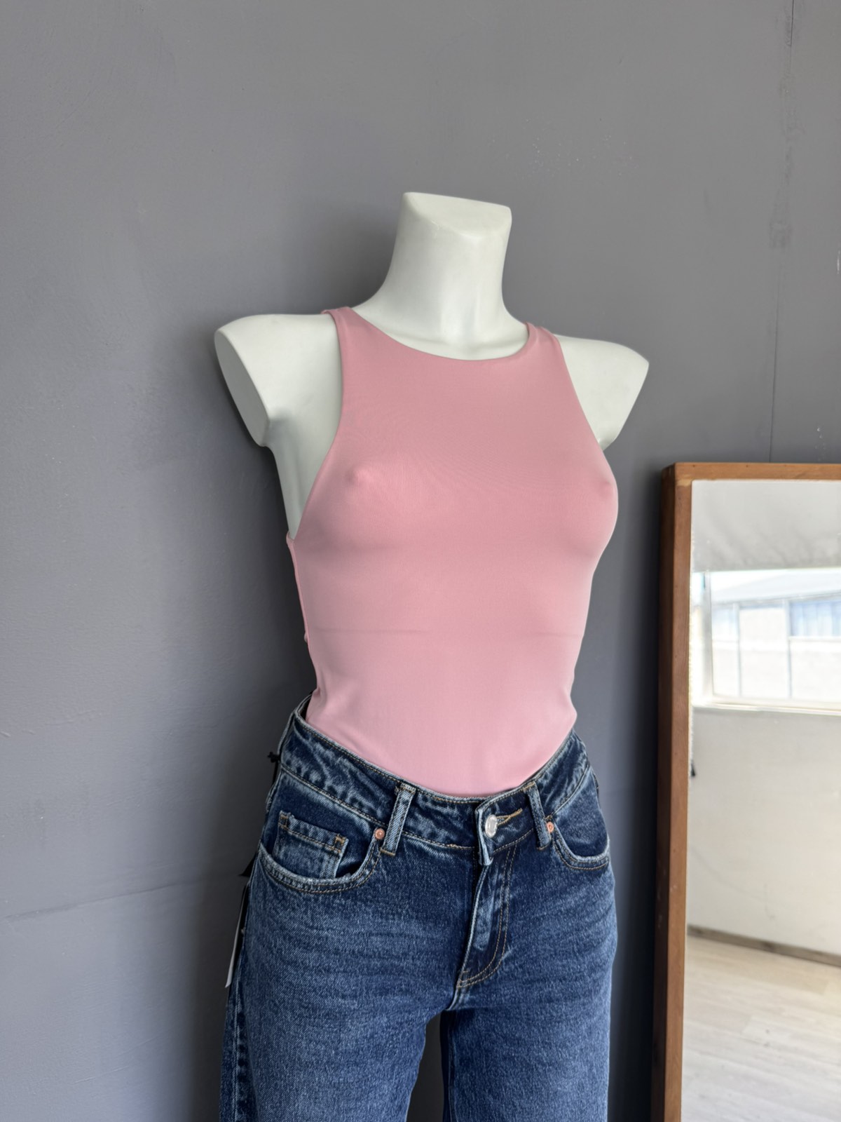 Woman's Top - Image 8