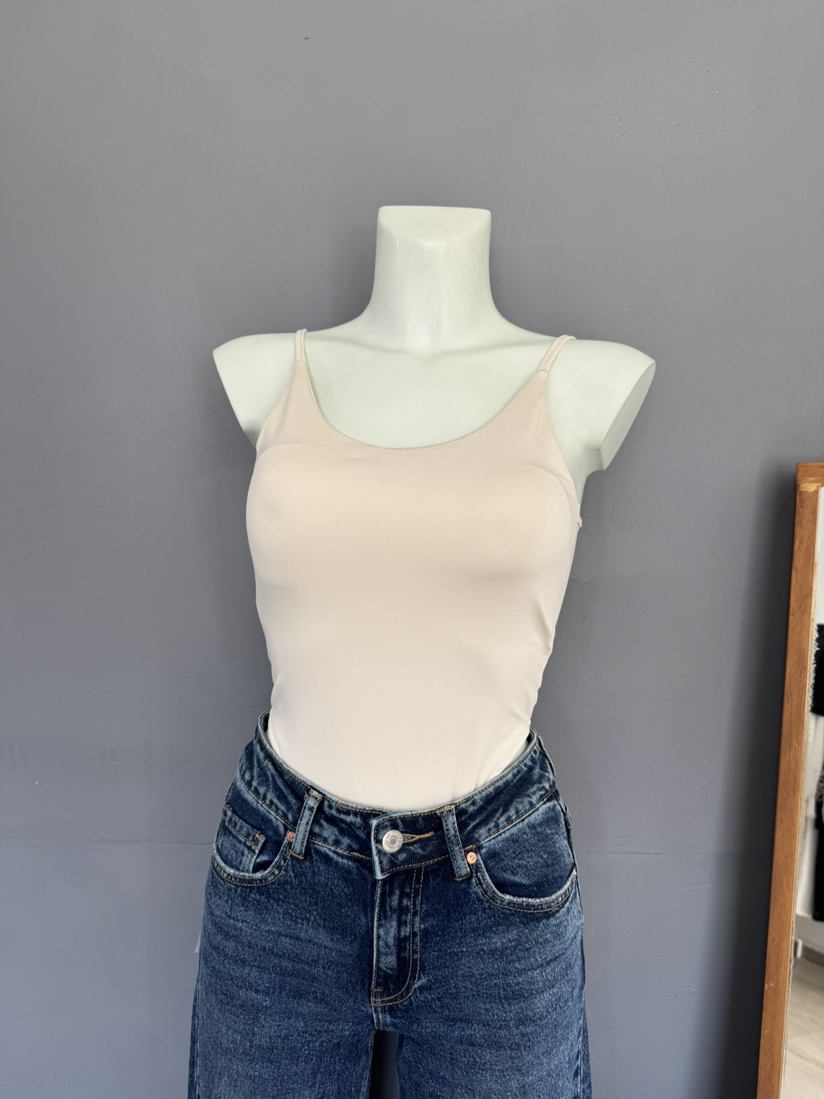 Woman's Top - Image 2