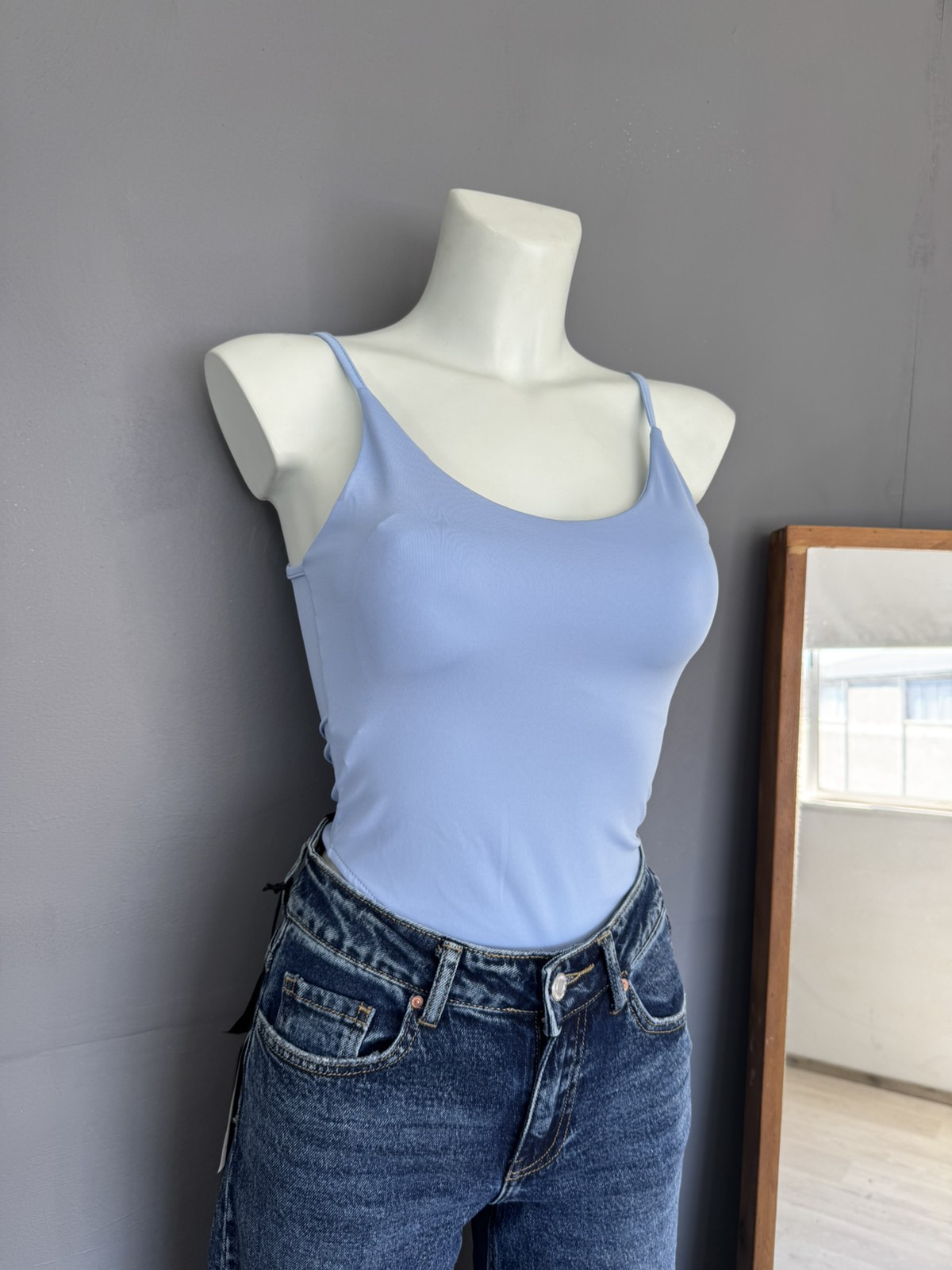 Woman's Top - Image 3