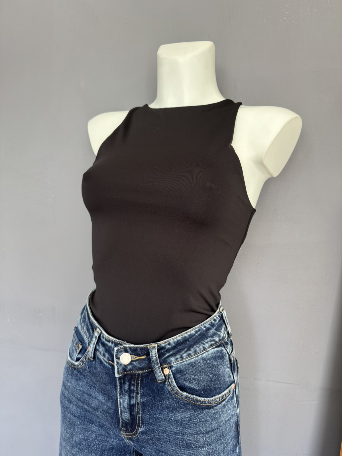 Woman's Top - Image 2