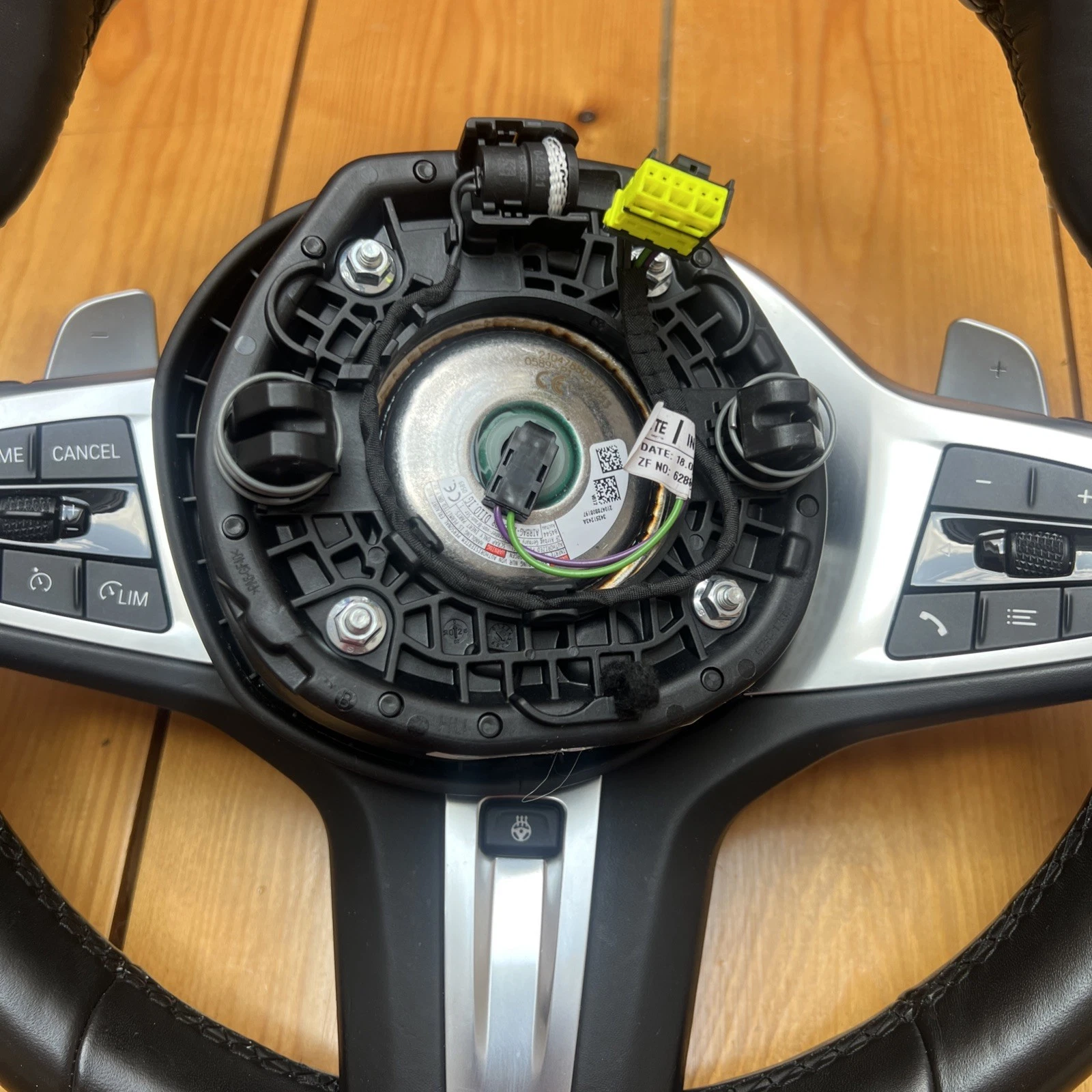Genuine BMW Steering Wheel 1 2 3 4 5 series F40 G30 G05 G20 HEATED VIBRO - Image 4