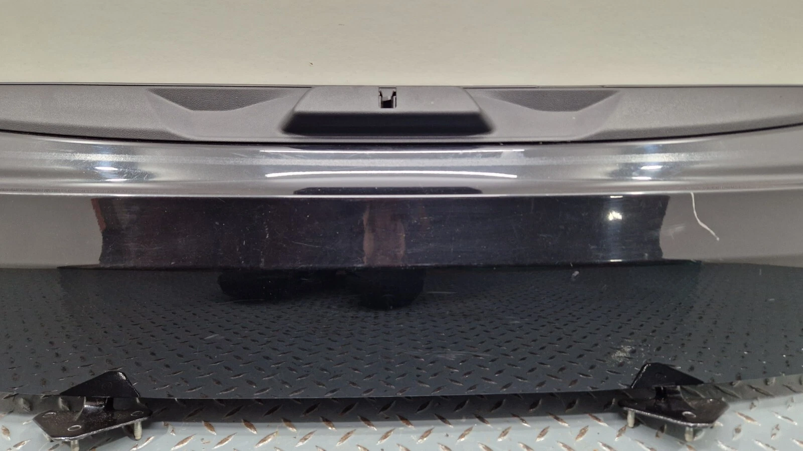 GENUINE BMW X5 G05 LOWER TRUNK BOOT LID TRIM PANEL BLACK (475) 7479063 7931937 - Image 8